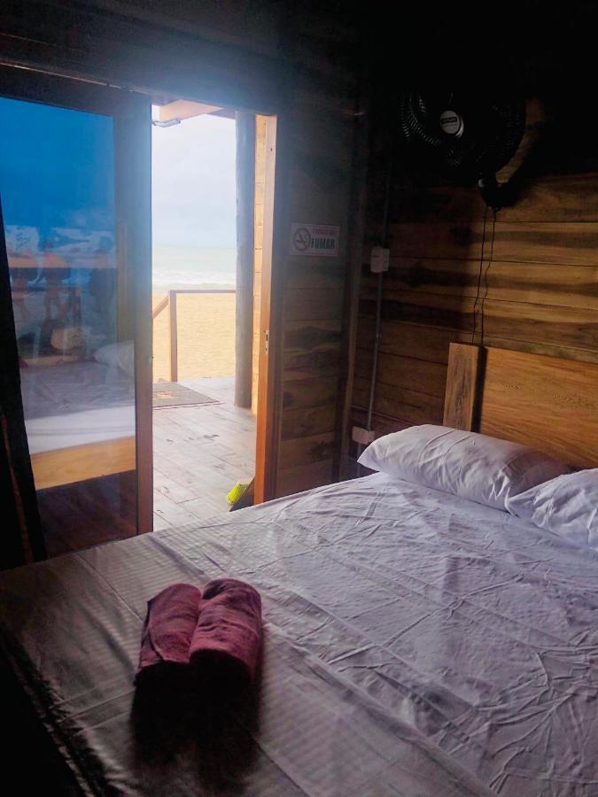 Palm Beach Hostal Guachaca Екстериор снимка