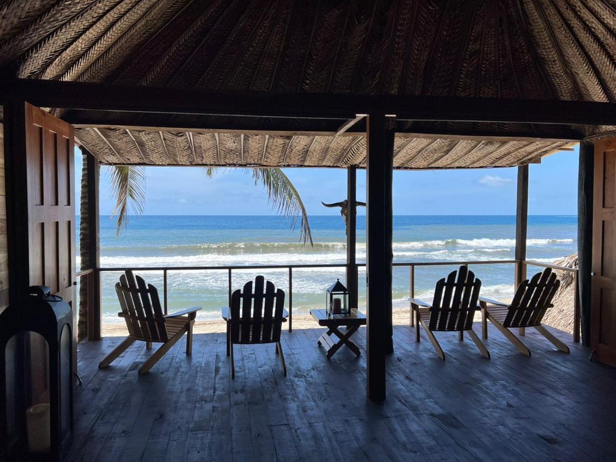 Palm Beach Hostal Guachaca Екстериор снимка